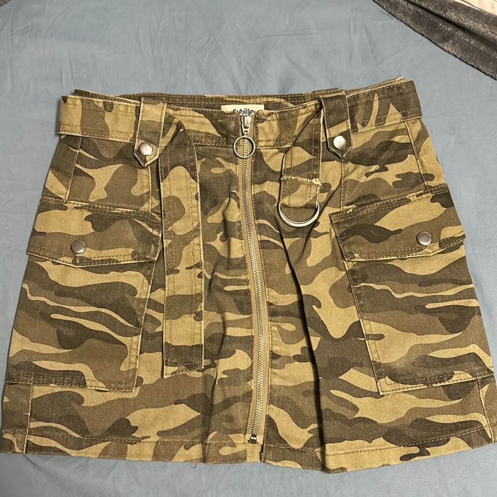 Camuflage skirt